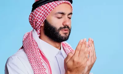 Niat Shalat dan Bacaan Doa Rebo Wekasan 20 Agustus 2025