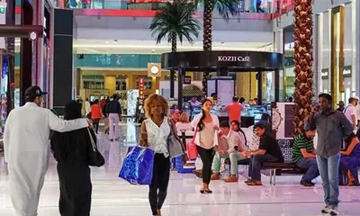 Cerita di Balik Fenomena Rohana dan Rojali di Mall Indonesia, Mall Ramai tapi Kantong Sepi