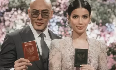 Heboh di Medsos! Rumah Tangga Deddy Corbuzier dan Sabrina Chairunnisa Dikabarkan Retak