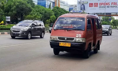 Bekasi Rawan Macet, Latu Har Hary Nilai Perubahan Sistem Angkot Jadi Kunci Atasi Kepadatan Lalu Lintas