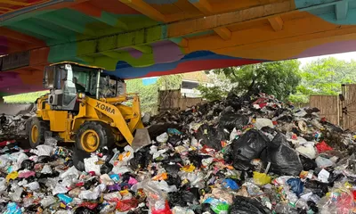 Pemkot Bandung Tutup TPS Kolong Jembatan Pasupati, Sampah Warga Dialihkan ke Rumah Deret