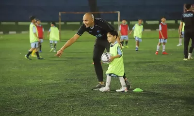 Masih Ingat Markus Horison? Legenda Timnas Ini Pilih Jalani Hidup Sederhana Setelah Menjadi Mualaf