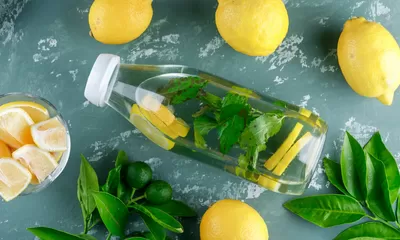 Bukan Kopi! Ini 7 Minuman yang Bisa Cegah Kantuk dan Bikin Tubuh Tetap Segar