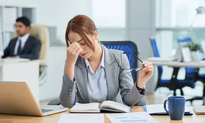 Cara Menghadapi Pekerjaan yang Bikin Stres agar Tetap Tenang