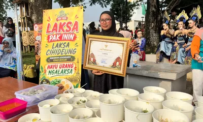 Pemkab Bogor Apresiasi Laksa Pak Inin Cihideung, Kuliner Tradisional yang Bertahan Sejak 1965