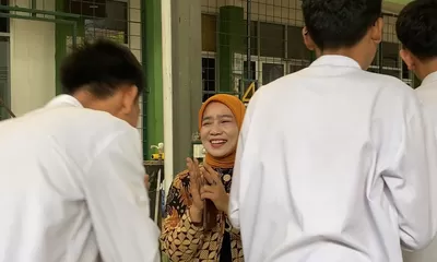 Jelang TKA 2026, Siswa Kelas XII SMAN 4 Cibinong Ikuti Doa Bersama