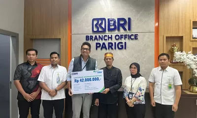 Ahli Waris Nasabah KUR BRI Parigi Terima Santunan Kematian Rp42 Juta dari BPJS Ketenagakerjaan
