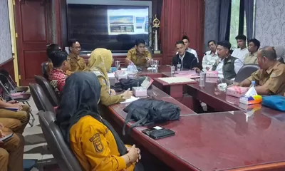 Bupati Erwin Burase Soroti Sengkarut 13 Persen Kemiskinan dan Ribuan Anak Putus Sekolah