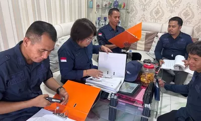 Kejati Sulteng Geledah Kantor KSOP Teluk Palu dan Rumah Mantan Kepala Bapenda Donggala Terkait Korupsi Tambang