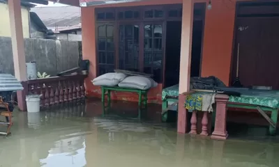 ​Banjir Kasimbar Terjang 3 Desa, Warga Desak Normalisasi Sungai!