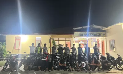 Respons Cepat Call Center 110, Polsek Sorkam Amankan 12 Sepeda Motor Balap Liar di Pantai Sorkam