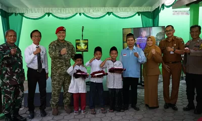 Grup 2 Kopassus Rehab Panti Asuhan di Solo, Bantu Terbitkan Akta Kelahiran Anak Penghuni