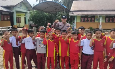 Bhabinkamtibmas Kelurahan Sijambi Sambangi Warga Berikan Pesan Motivasi 