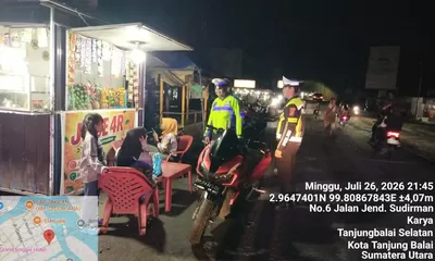 Sat Lantas Polres Tanjung Balai Gelar Patroli "Polantas Menyapa" Pedagang