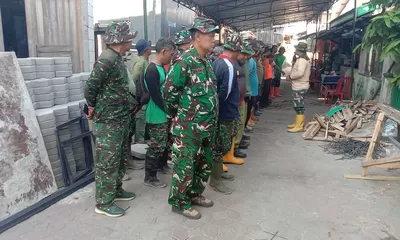 Anggota Satgas TMMD, Ormas, Linmas & Masyarakat Tancap Gas Kerjakan Pembongkaran Begesteng dan Pemerataan Tanah  ‎