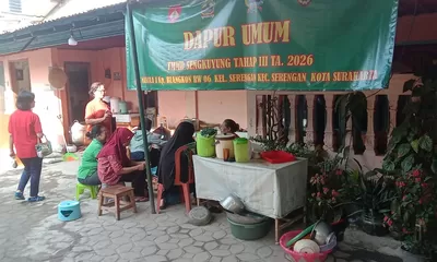 Tak Sekadar Kerja Bangun Saluran Air, Satgas TMMD, Ormas & Warga Hadirkan Semangat Kekeluargaan Dengan Sarapan Pagi Serta Makan Siang