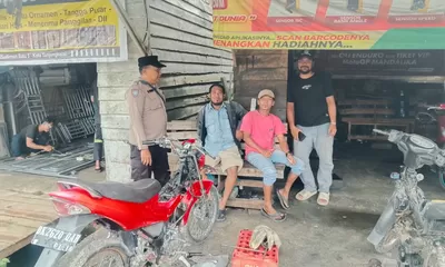 Bhabinkamtibmas Pulau Simardan Sapa Warga Imbau Bijak Bermedsos 