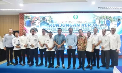 Sekdakab Tapteng Hadiri Rakor Bersama Anggota Komisi V DPR RI : Dorong Pengembangan Bandara FL Tobing dan Pelabuhan Sibolga