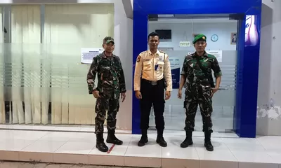 Patroli Malam Koramil 07/Tirtomoyo Perkuat Keamanan Wilayah