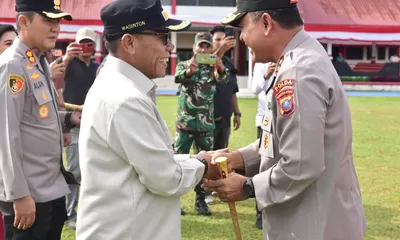 Bupati dan Wakil Bupati Tapanuli Tengah Sambut Kunker Kapolda Sumut : Lakukan Groundbreaking Masjid Al Munawar dan Rusun Polres Tapteng