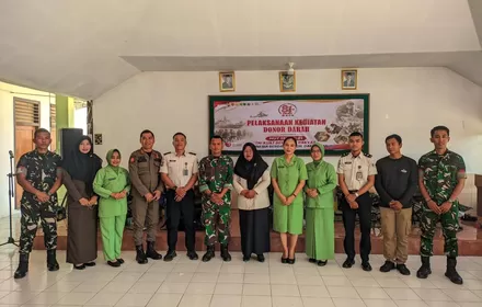 HUT TNI ke-81, Kodim 1404 Pinrang Gelar Donor Darah dan Pasar Murah