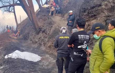 Karhutla Bromo Tewaskan 4 Orang, Begini Kronologi 6 Korban Terjebak Api
