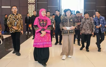 Dari Surabaya ke Pasar Global, Destry Ungkap Kekuatan Ekonomi Syariah Jatim di FESyar 2026