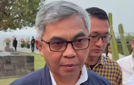 Kasus Dugaan Korupsi Dana BNPB, Lima Tersangka Keluar Gedung KPK Pakai Rompi Tahanan