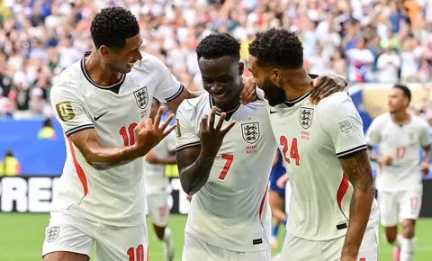 Hattrick Bukayo Saka, Bikin Sejarah Baru Buat Kiprahnya di Timnas Inggris. Kini Dia Menyamai Legenda Timnas Inggris Lainnya