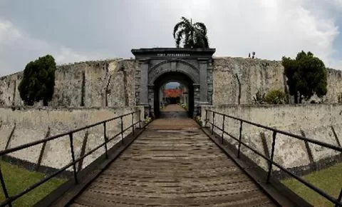 Benteng Marlborough: Landasan Sejarah yang Kokoh di Tanah Bengkulu