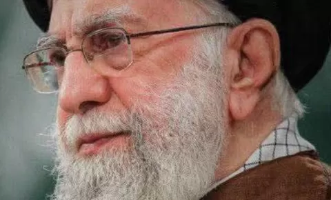 Dikenang sebagai pemimpin tertinggi Iran, Ali Khamenei pernah buat peringatan keras sebelum gugur atas serangan AS-Israel