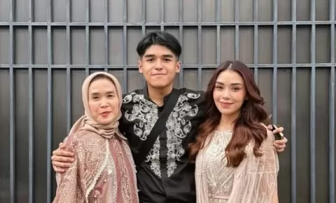 Lebaran pertama tanpa Lula Lahfah, curhatan Bu Tatu: Kehilangan separuh jiwa