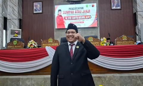 Dilantik jadi anggota DPRD Subang, H. Sys Santo Delvis siap bawa aspirasi petani ke parlemen