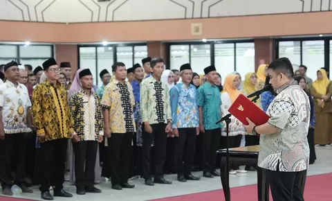 Gebrakan pendidikan Subang: 238 Kepsek dilantik, Rp28 miliar digelontorkan bereskan kelas rusak
