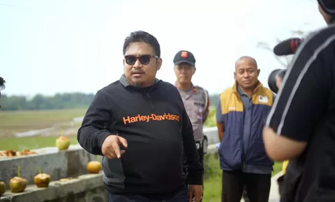 Kang Rey ngaku 'malu' resmikan jalan setengah jadi, sekaligus gaspol bangun Pantura