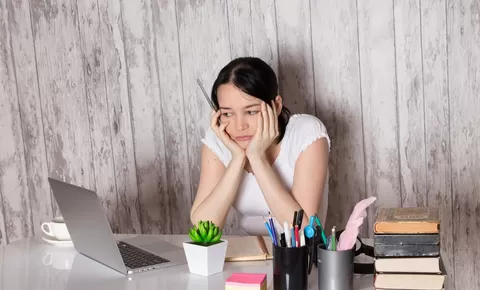 5 Cara Ampuh Meredam Stres Saat Berpuasa, Bikin Ramadan Lebih Tenang