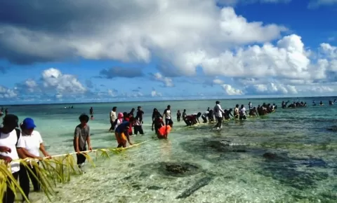 Mengenal Tradisi Sasi Nggama di Perairan Kaimana, Upaya Konservasi Laut dengan Kearifan Lokal