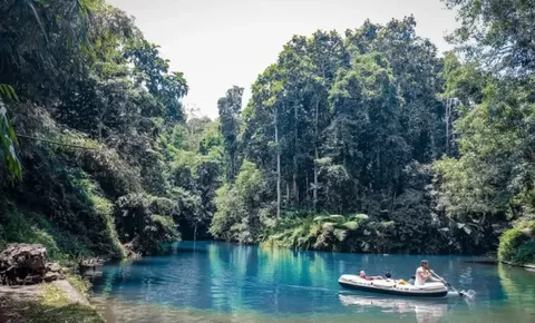 Ada Danau Biru Layaknya Film Avatar di Lombok Tengah, Destinasi Hidden Gems Wajib Dikunjungi!