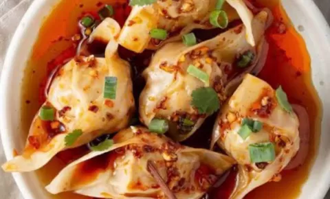 Sensasi Pedas Gurih yang Menggoda, Resep Wonton Chili Oil yang Bikin Nagih