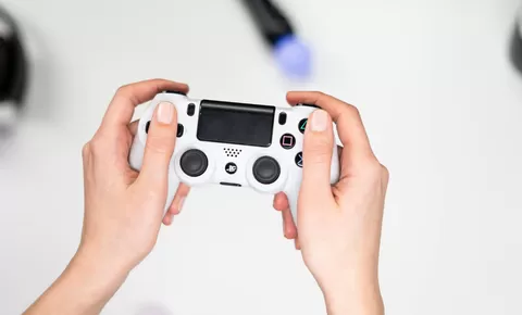 Asyik Gaming Seharian saat Puasa, Batal atau Tidak? Ini Jawaban Lengkap Berdasarkan Fikih dan Hadis