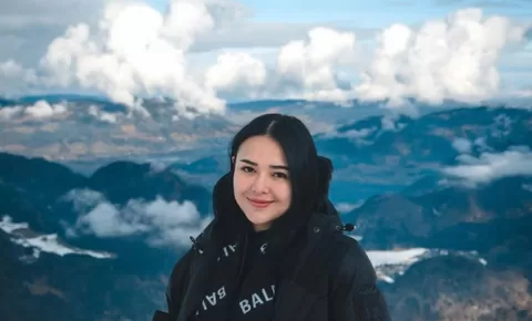 Amanda Manopo Bongkar Dugaan Borok Internal Perusahaan, Tanda Tangannya Dipalsukan Selama 2 Tahun hingga Diduga Terjadi Penggelapan Dana