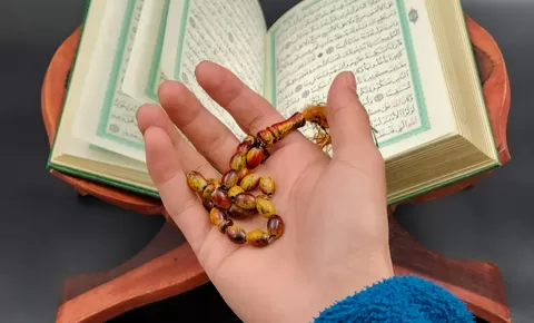 Renungan Bagi Umat Islam! 8 Ucapan Tema Nuzulul Quran Menyentuh dan Bermakna