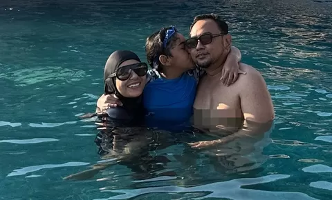 Ngeri! Putra Meisya Siregar Nyaris Terseret Ombak saat Liburan di Bali, Terselamatkan Berkat Bantuan Lifeguard Pantai, Begini Kronologinya
