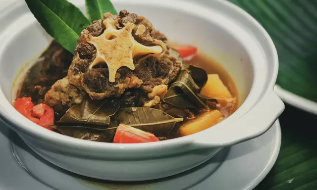 Menyusuri Kuliner Jawa Timur: 5 Rasa Otentik yang Bikin Liburan Seru