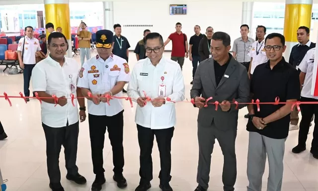 Plt Sekda Kalteng Leonard S Ampung Resmikan Penerbangan Wings Air Palangka Raya–Pangkalan Bun