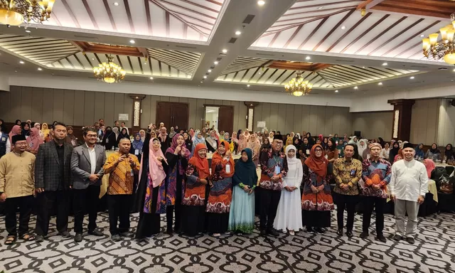 Road to ICIHES 2025 Gelar Halal Cooking Demo Bersama Chef Berlin