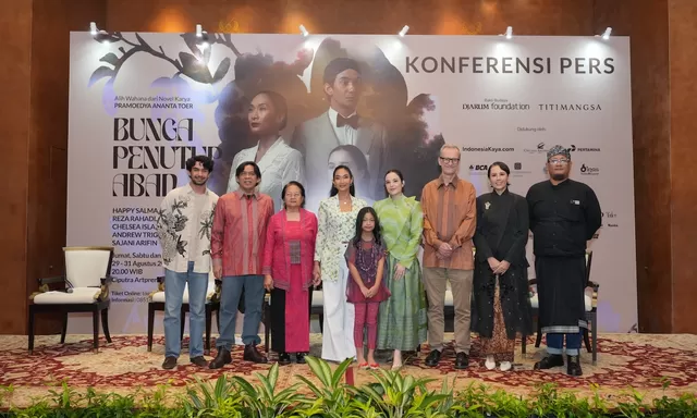 Rayakan Seabad Pramoedya Ananta Toer dengan Pentas Teater 'Bunga Penutup Abad'