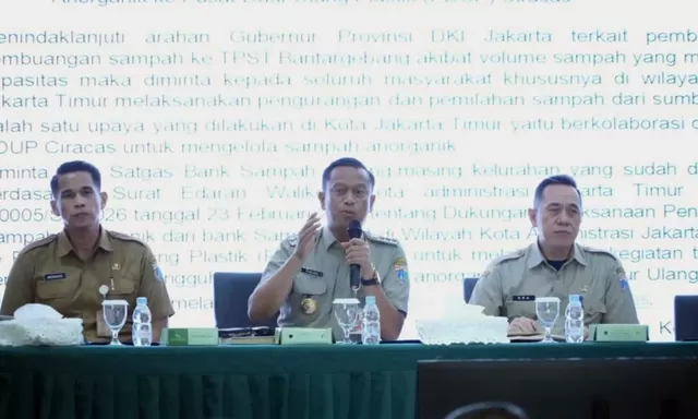 Munjirin Pimpin Evaluasi Pengelolaan Sampah, Warga Jaktim Wajib Pilah dari Rumah