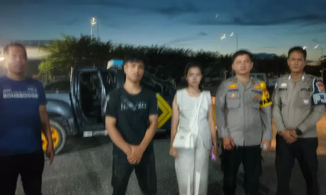 Respons Cepat Selamatkan Nyawa, Personil Ditlantas Polda Riau Gagalkan Aksi Bunuh Diri Pria Bawa Anak