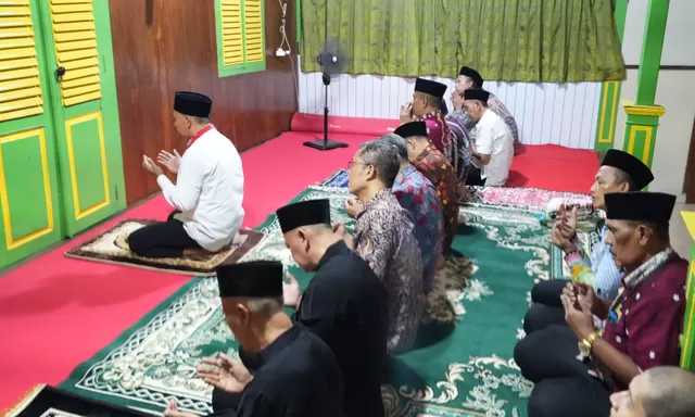 Munjirin Ajak Warga Lestarikan Tradisi Hajat Bumi Kramat Ganceng yang Jadi Kearifan Lokal